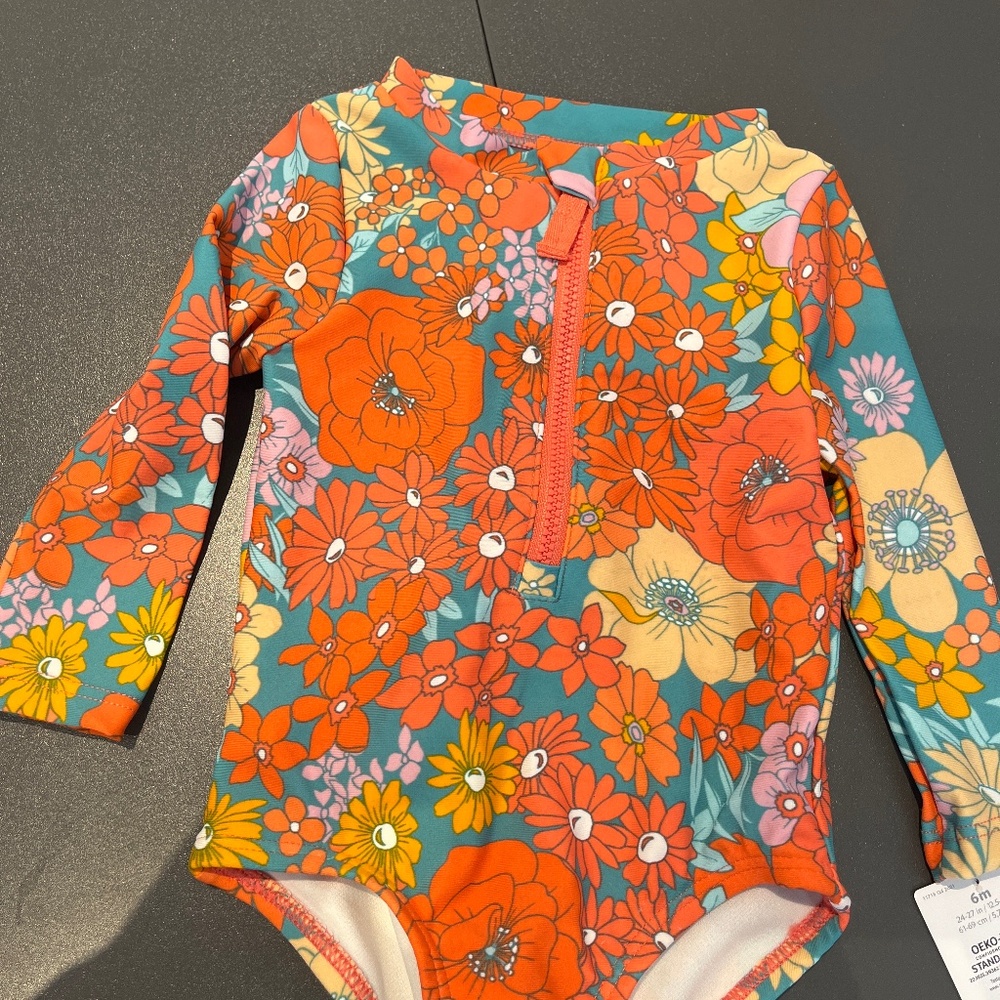 Baby girls one piece swimsuit -6m
